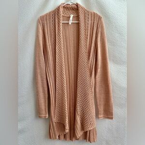 NY Collection Women’s Champagne Peach Shimmer Cardigan Sweater Size: Medium